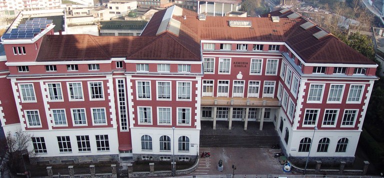Edificio Armeria Eskola reducido ONA
