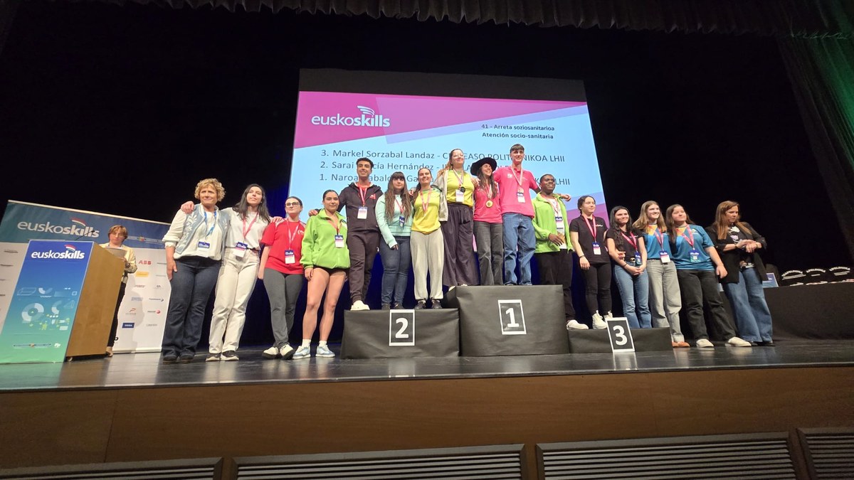 42 Medallas entre el alumnado de los centros de la red del Centros Púbico de Gipuzkoa de FP 42 Medallas entre el alumnado de los centros de la red del Centros Púbico de Gipuzkoa de FP