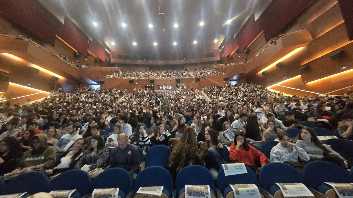 Mas de 1.200 alumnas/os en la Jornada de Inspira Bizitzak Mas de 1.200 alumnas/os en la Jornada de Inspira Bizitzak