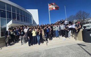 Gipuzkoako Lanbide Heziketak eta Euskadiko Parke Teknologikoak batxilergoko 390 ikasle bildu dituzte Donostia Campusean enpresetako lan-aukerak erakusteko