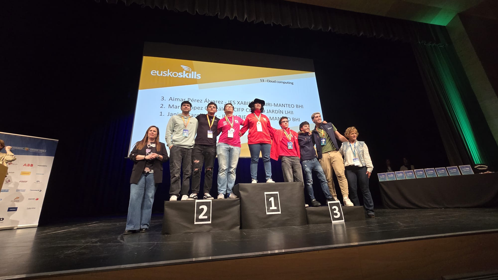 WhatsApp Image 2025-05-16 at 14.34.32 (4).jpeg