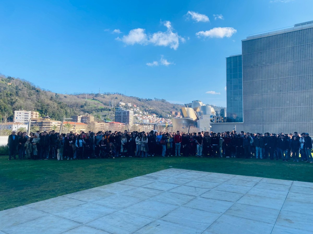 Erasmus + Erasmus +